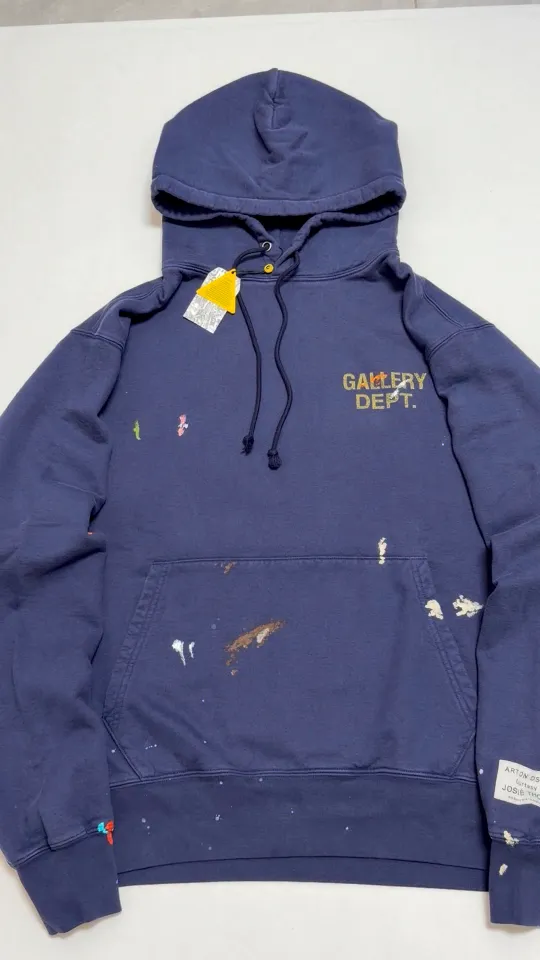 GALLERY DEPT. PAINT LOGO HOODIE/Vintage Navy Purple English graffiti distressed hoodie Purple S-XL Front panel GD ENGLISH logo Enlarged back logo Ready-to-wear belt printed with wash and distressed Made with faded distressed texture There is "Art on Display" pattern patch on the cuffs All painted by old craftsmen with splashes of ink Original mold opening Fabric custom woven and dyed Perfect reproduction of the correct version